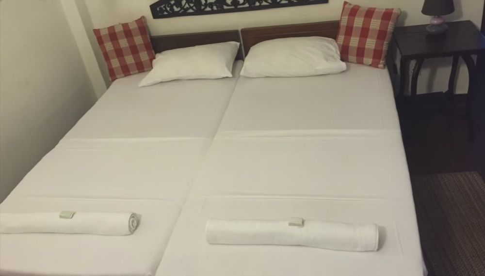 Blue Seas Guest House Dehiwala-Mount Lavinia Ngoại thất bức ảnh