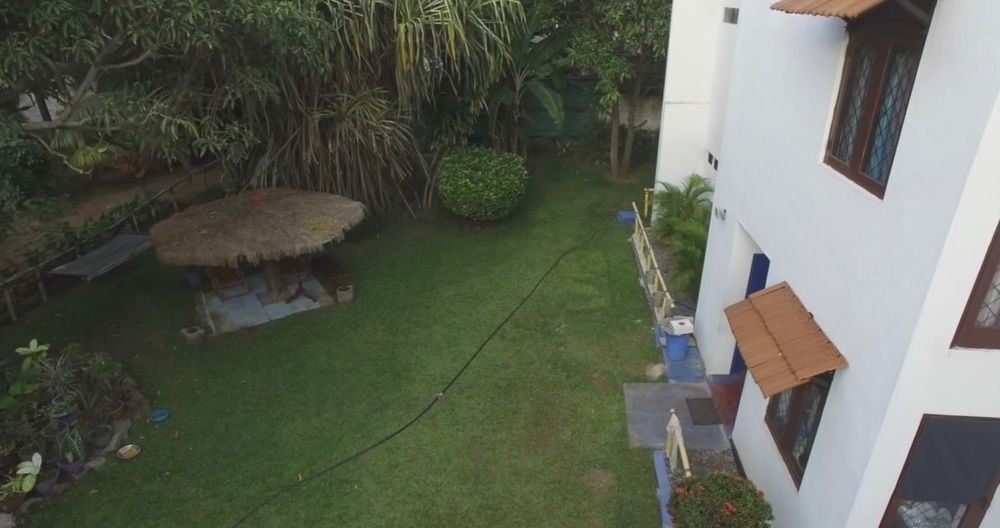 Blue Seas Guest House Dehiwala-Mount Lavinia Ngoại thất bức ảnh